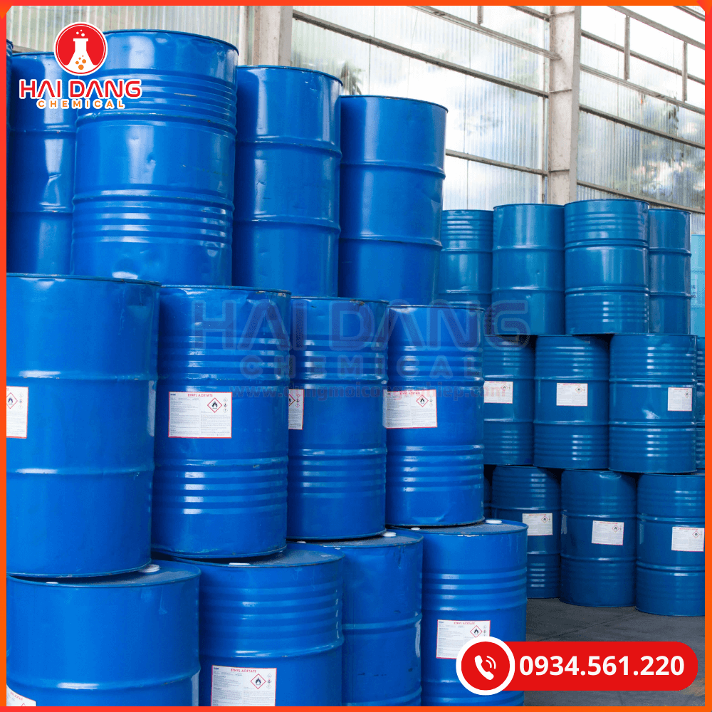 Butyl acetate Đài Loan dung môi bay hơi nhanh dùng trong nhiều ngành.